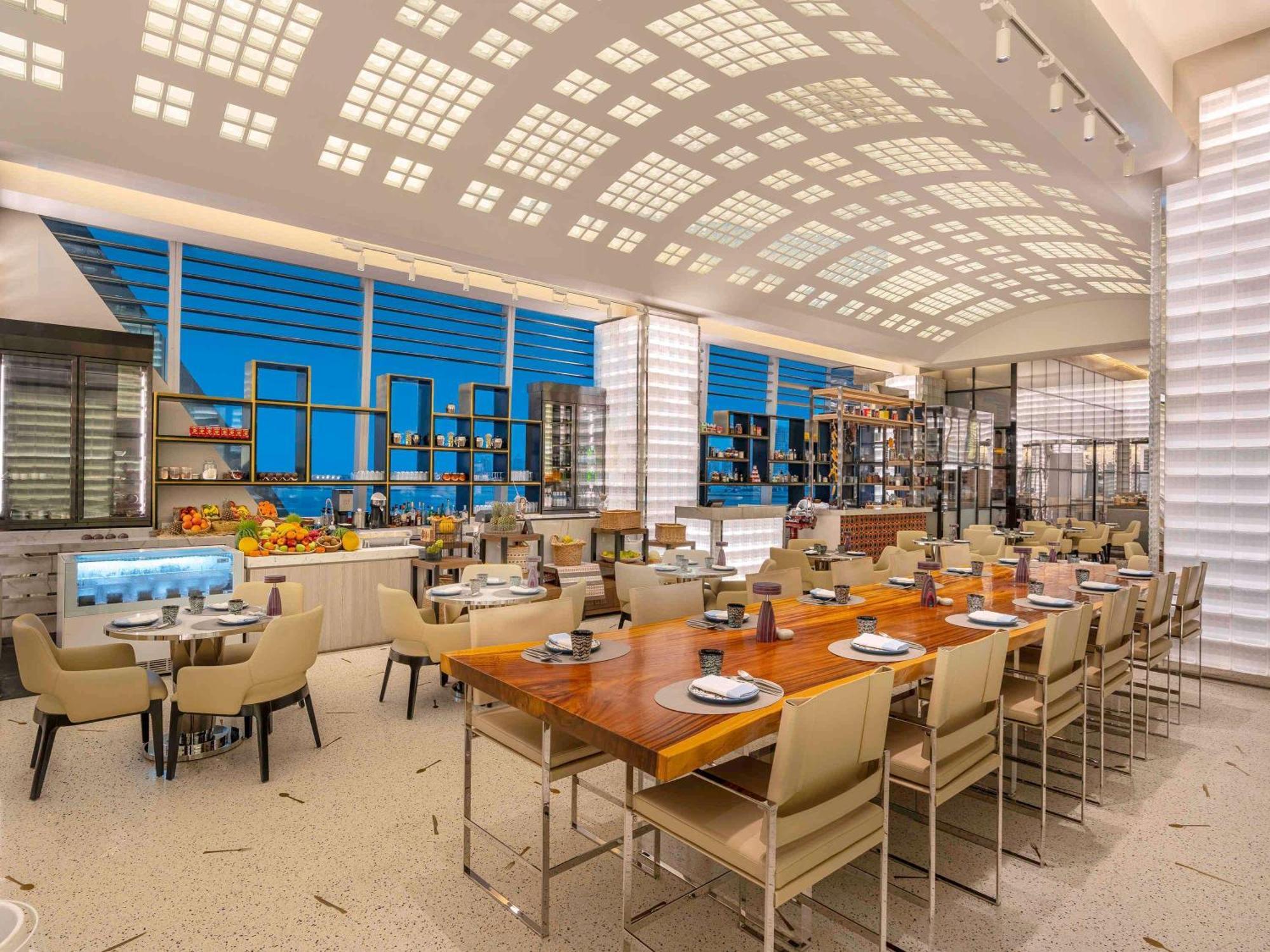 Hotel Fairmont Doha à Lusail Extérieur photo The restaurant