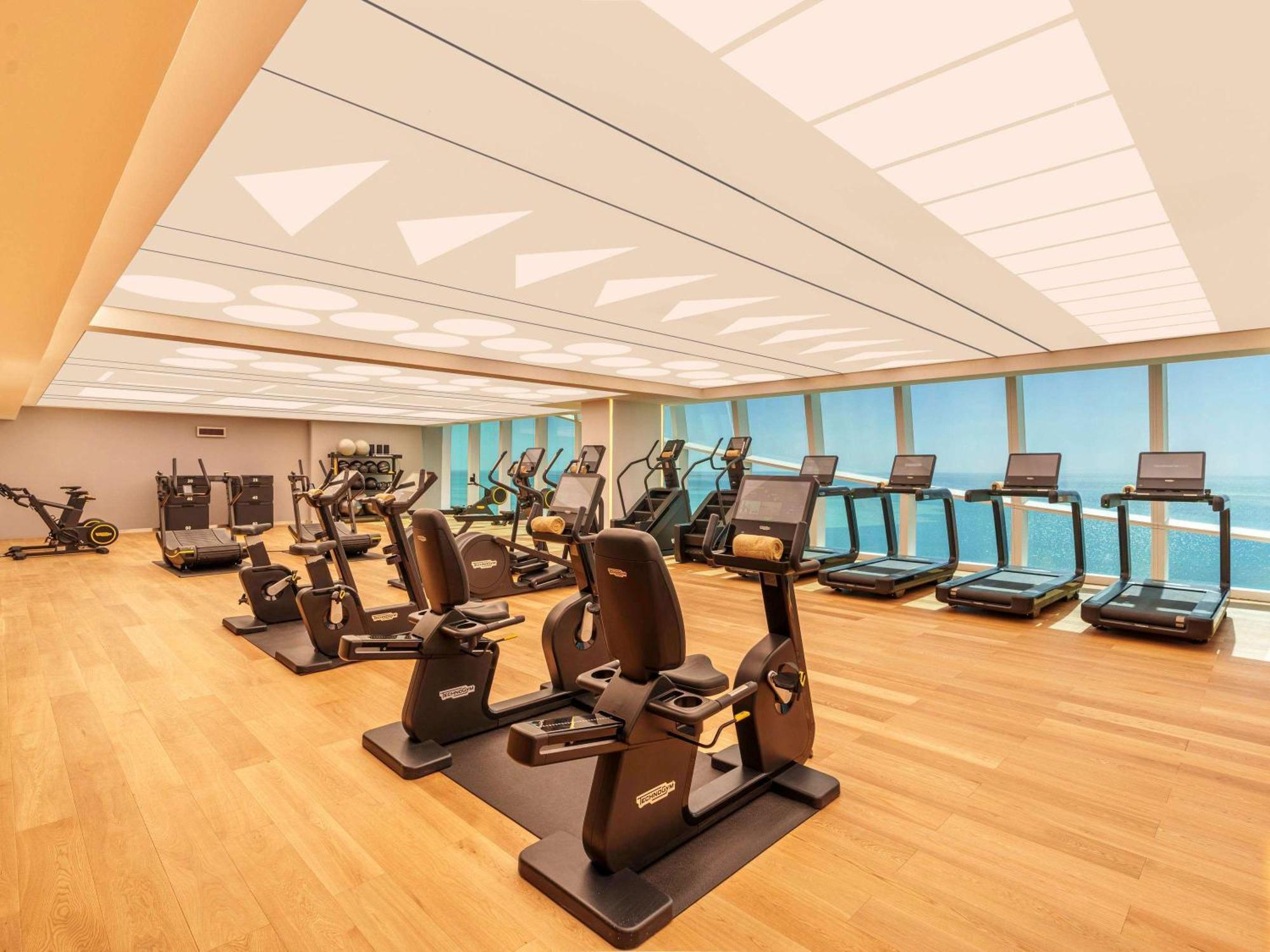Hotel Fairmont Doha à Lusail Extérieur photo The gym at the Westin Maldives